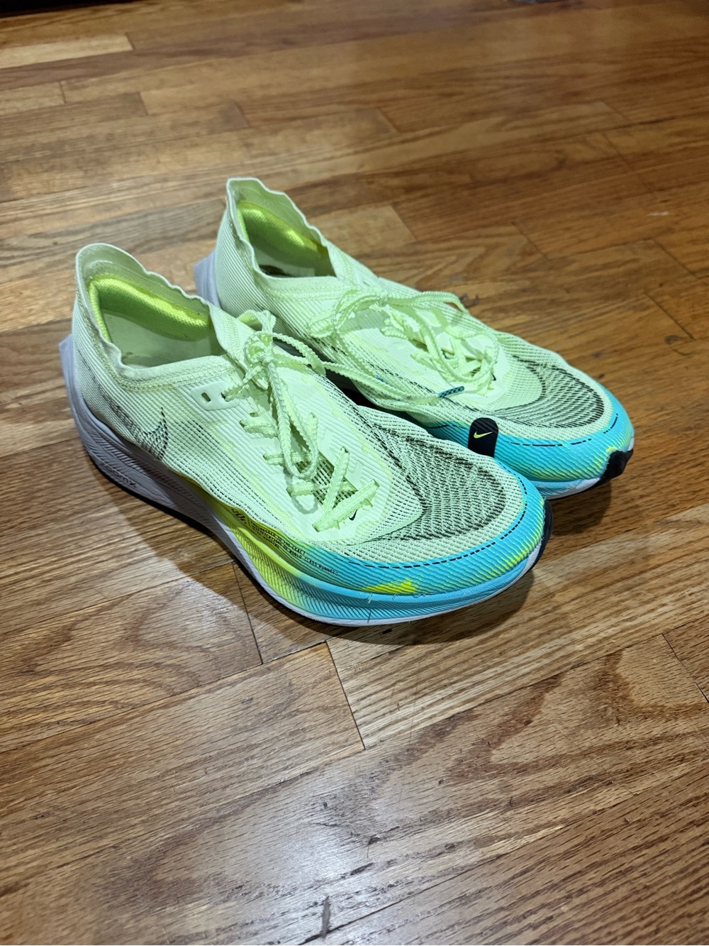 Nike ZoomX Vaporfly Next 2% Neon Yellow and Teal Running Shoes Size 9